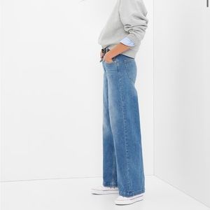 Gap High Rise Stride Jeans with Washwell